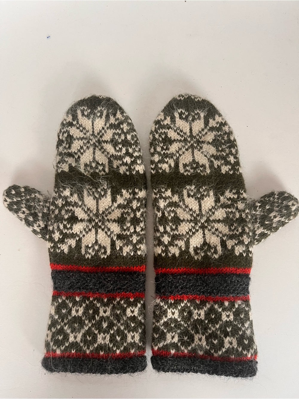 Emilime Handmade Alpaca Wool Mittens Nordic Fair Isle Knit Soft Warm Cozy Adult